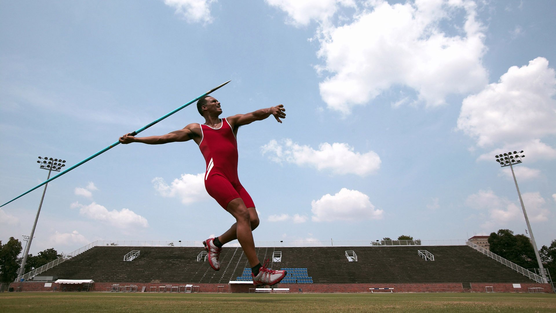 传统劲旅寻重塑巅峰之路